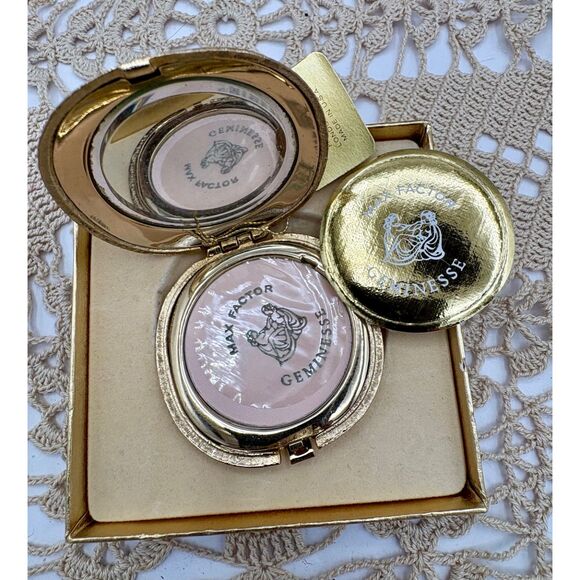 Vintage NEW Max Factor Geminesse Nugget Compact Pressed Powder - Picture 2 of 4